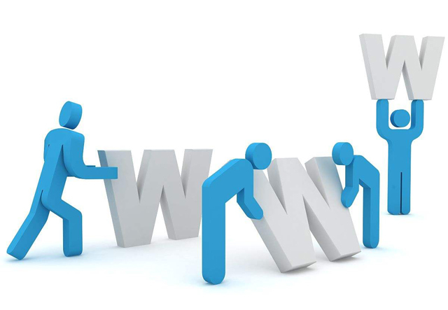 企業(yè)應該做網(wǎng)站？還是小程序？